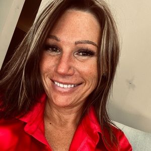 Meet your Posher, Posh